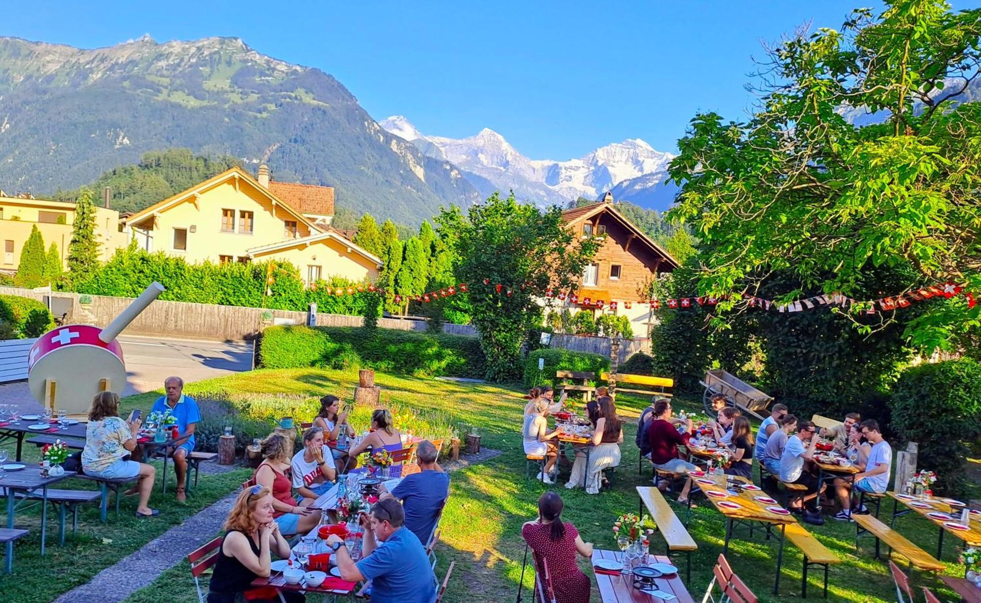 Adventure Hostel Interlaken Unterseen Ngoại thất bức ảnh